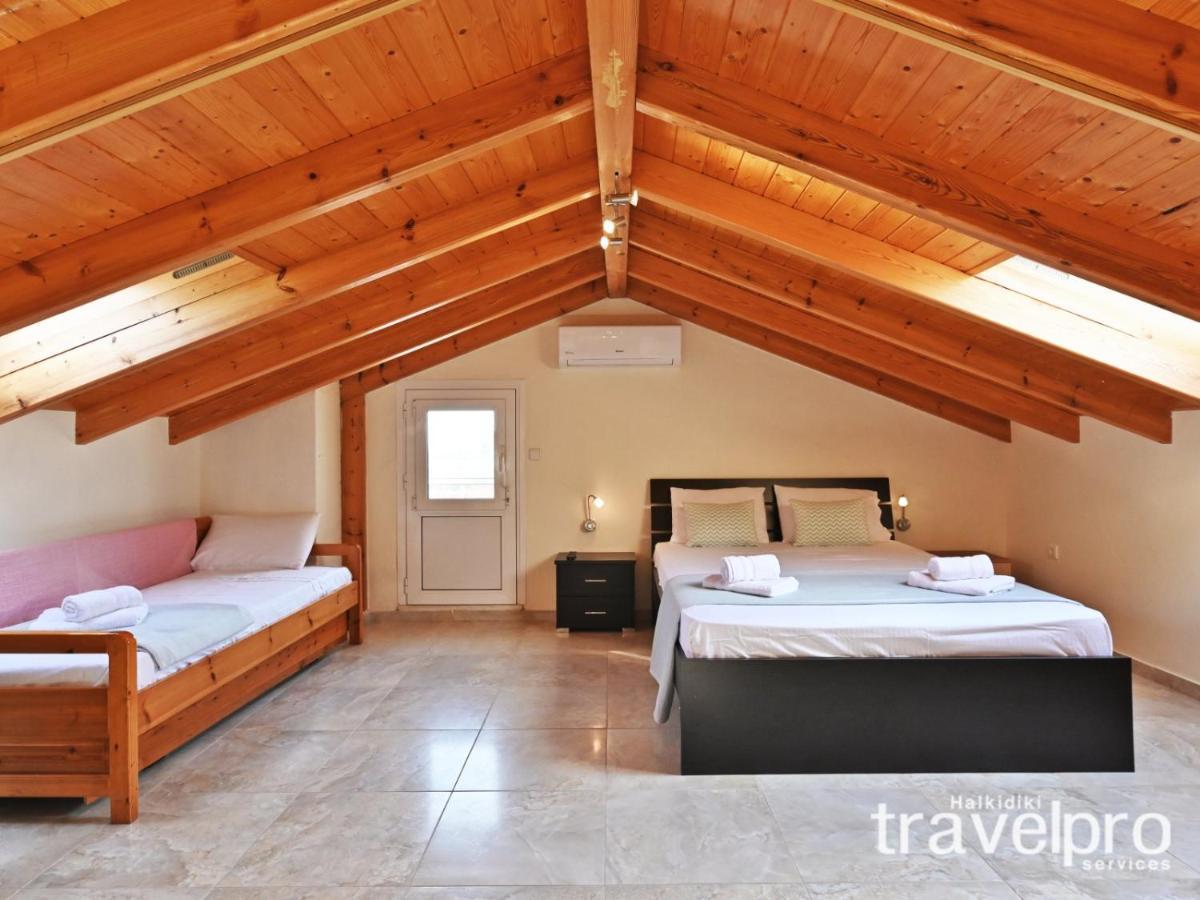 Villa Iris By Rentalspro Services - Agios Mamas Beach المظهر الخارجي الصورة