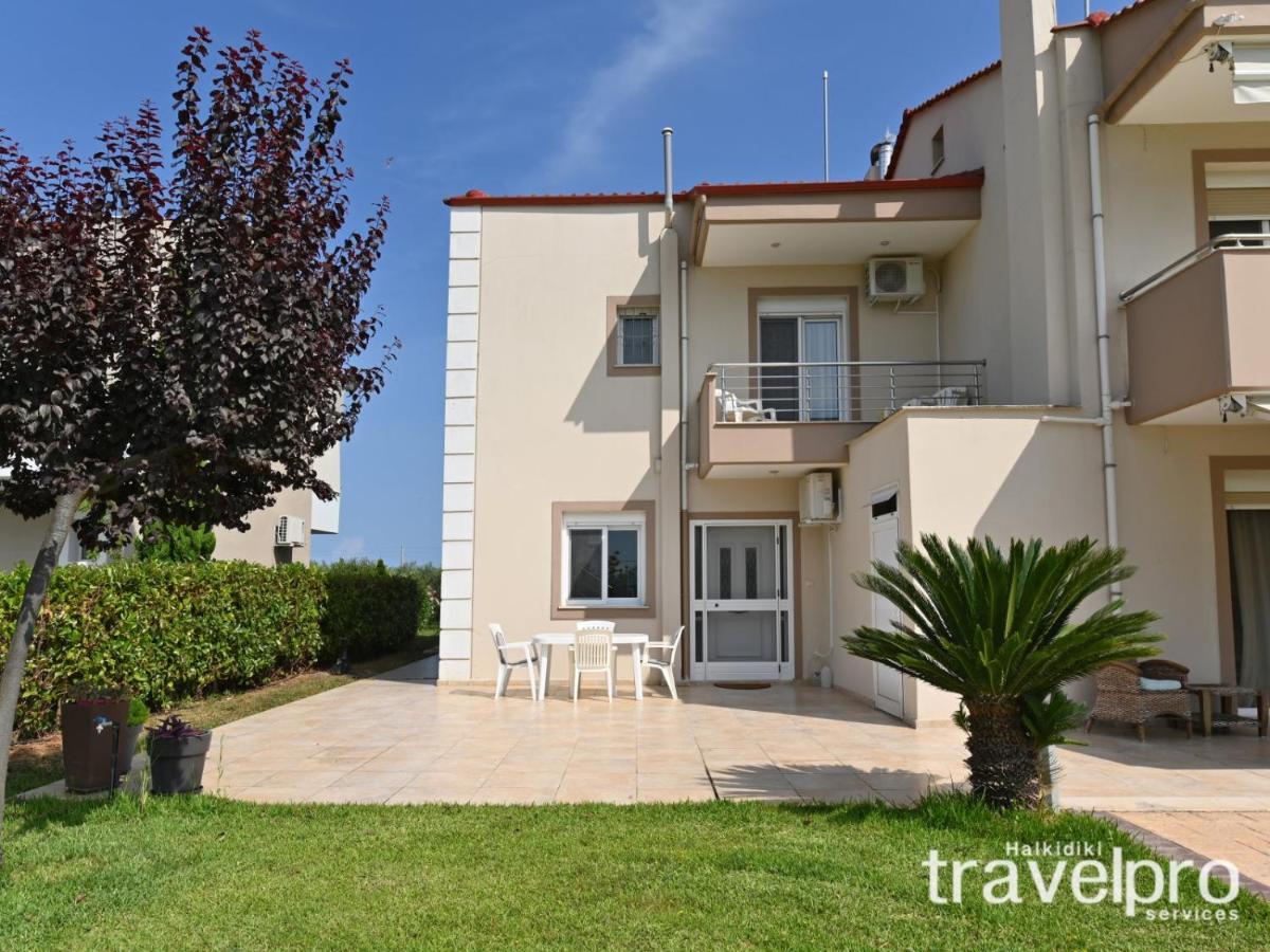 Villa Iris By Rentalspro Services - Agios Mamas Beach المظهر الخارجي الصورة