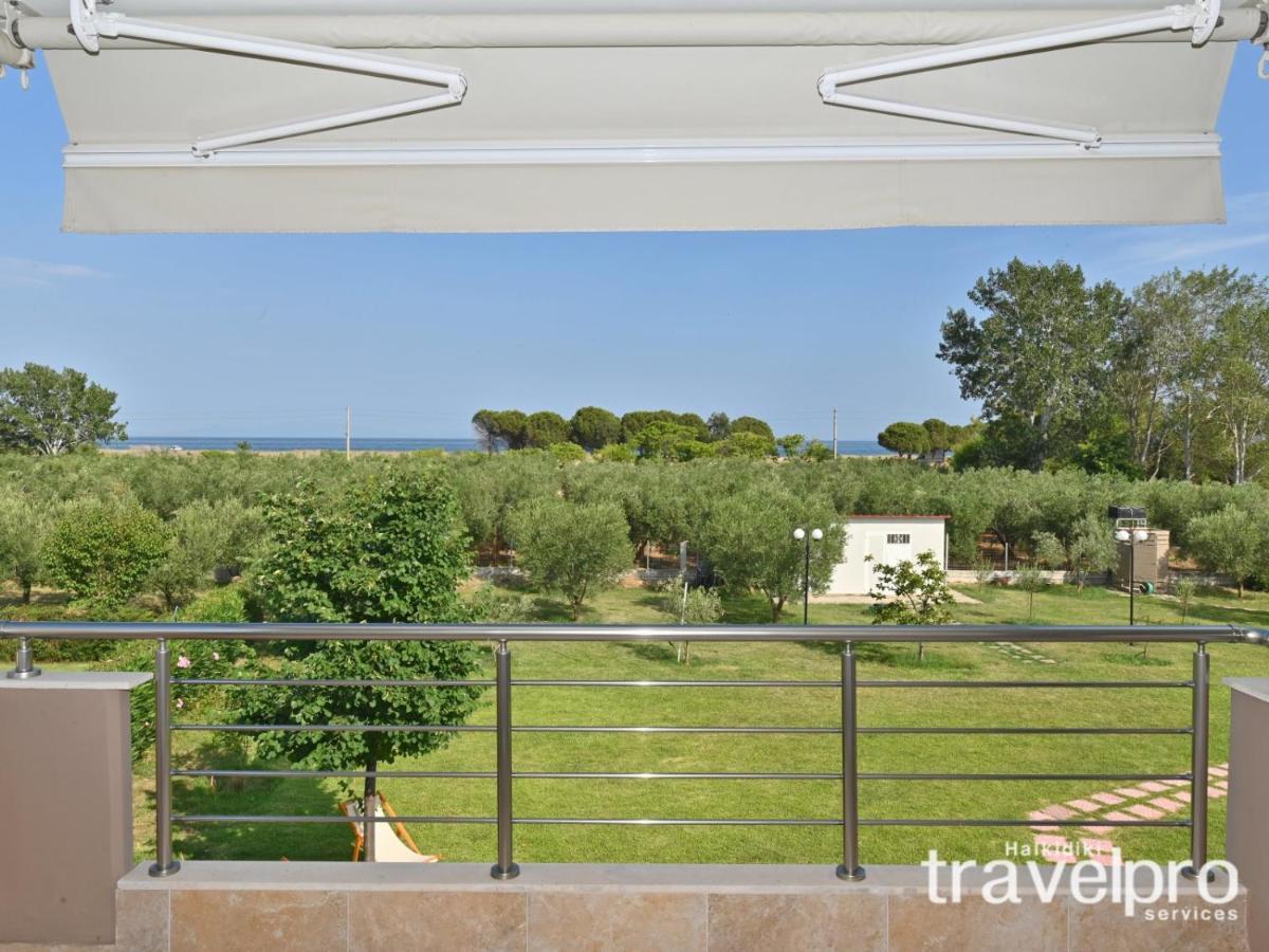 Villa Iris By Rentalspro Services - Agios Mamas Beach المظهر الخارجي الصورة