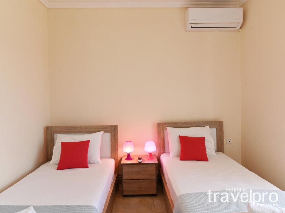 Villa Iris By Rentalspro Services - Agios Mamas Beach المظهر الخارجي الصورة