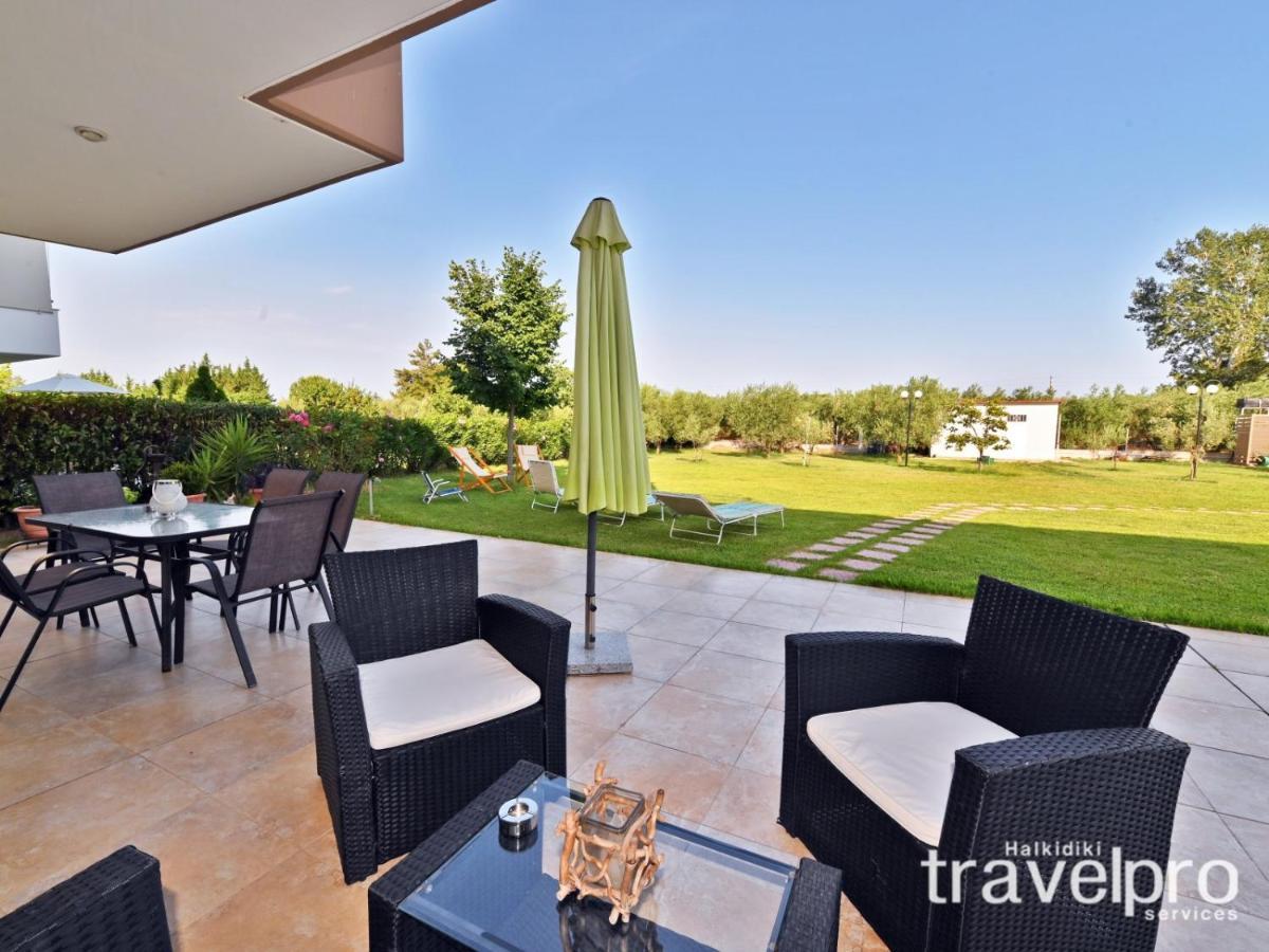 Villa Iris By Rentalspro Services - Agios Mamas Beach المظهر الخارجي الصورة
