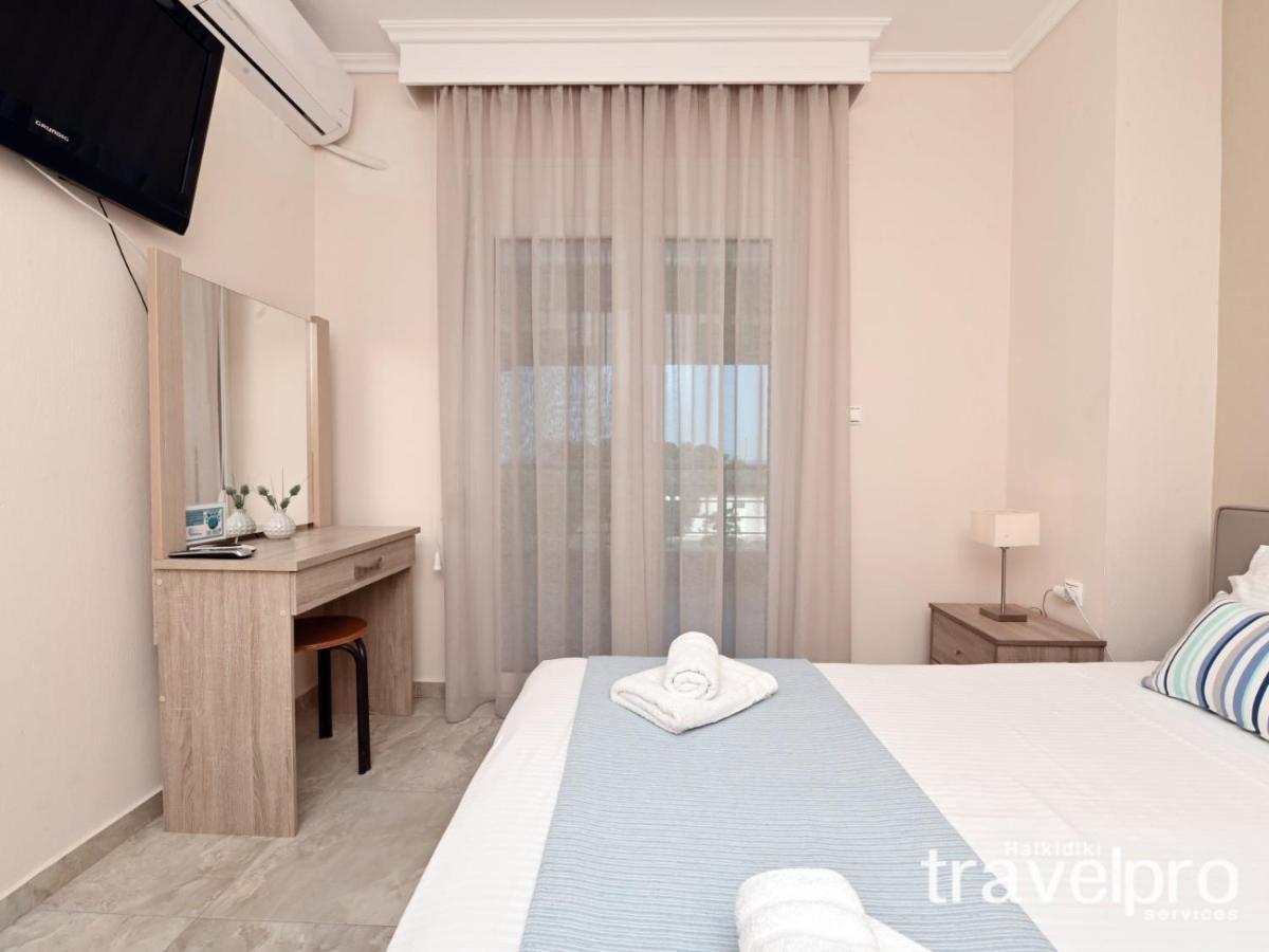 Villa Iris By Rentalspro Services - Agios Mamas Beach المظهر الخارجي الصورة