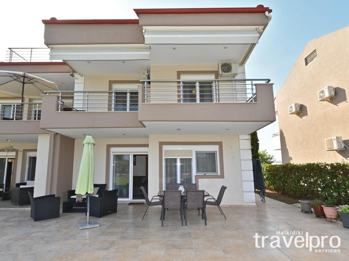 Villa Iris By Rentalspro Services - Agios Mamas Beach المظهر الخارجي الصورة