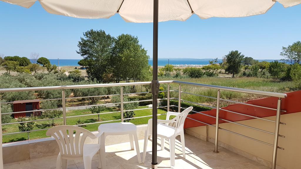 Villa Iris By Rentalspro Services - Agios Mamas Beach المظهر الخارجي الصورة