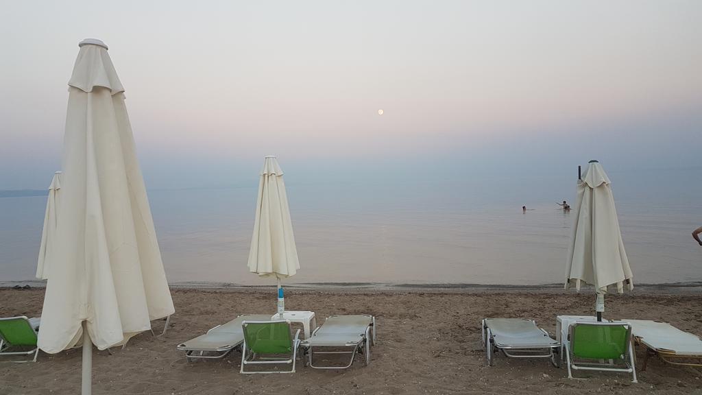 Villa Iris By Rentalspro Services - Agios Mamas Beach المظهر الخارجي الصورة