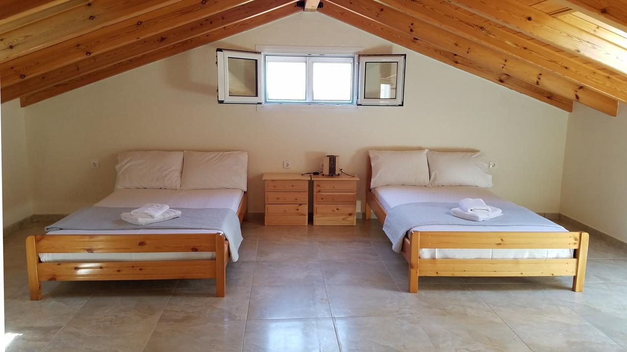 Villa Iris By Rentalspro Services - Agios Mamas Beach المظهر الخارجي الصورة